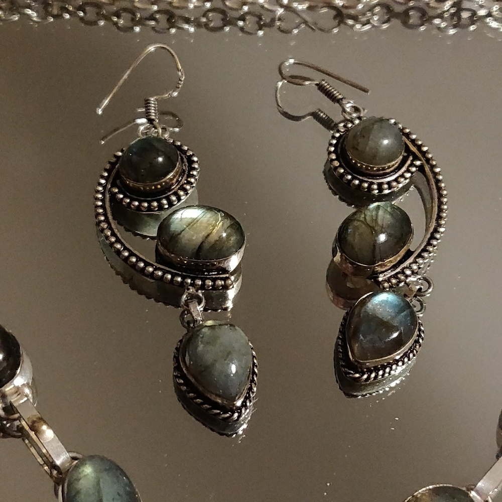Labradorite Set - Picture 4 of 6